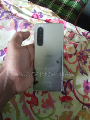 সনি এক্সপেরিয়া ৫ ৩ ১২৮ জিবি সিলভার