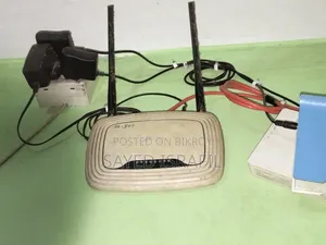 Selling this router as I am buying a new one, everything is working fine