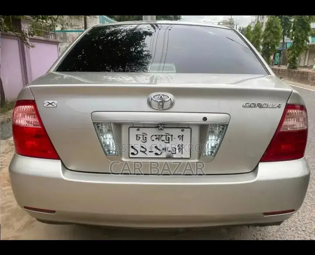 টয়োটা করোলা ২০০৪ বেইজ