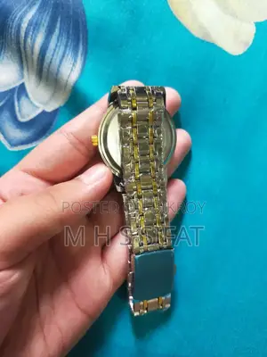 Stylish Premium Men's Wristwatch
