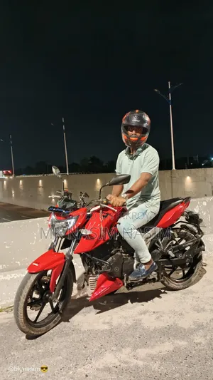 TVS Apache 160 4V 2019 Red