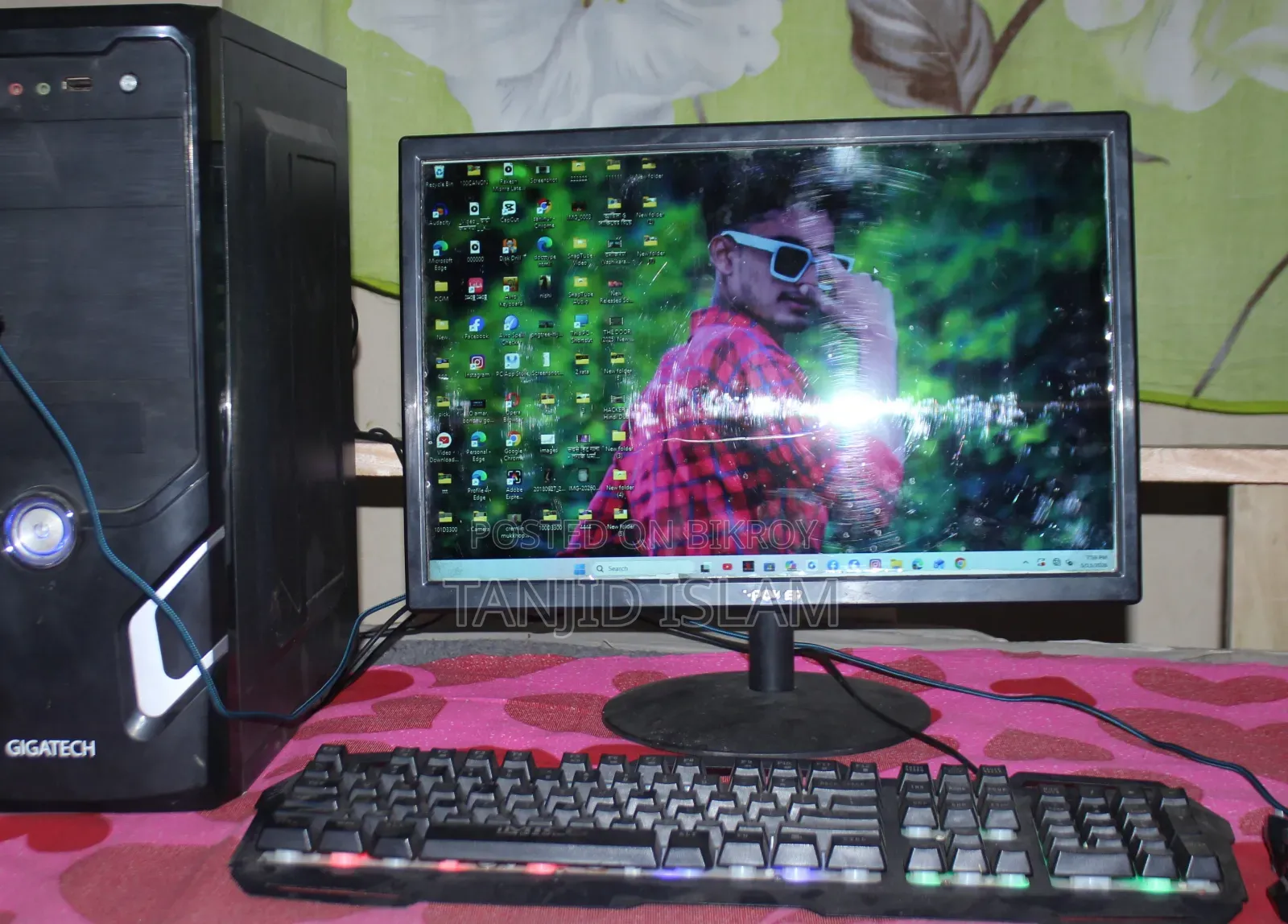 Gigabyte GA-H110MSTX-HD3-ZK 8GB Intel Core I3 SSD 256GB