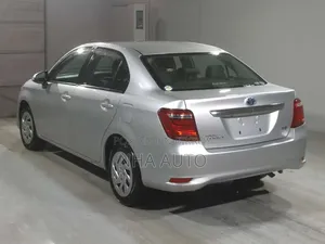 Toyota Axio 2021 Silver