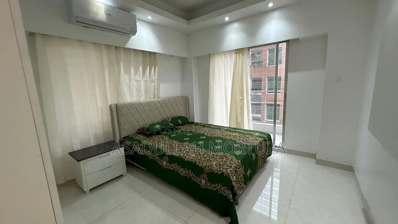 Furnished 3-bedroom Apartment in Basundhara for Rent