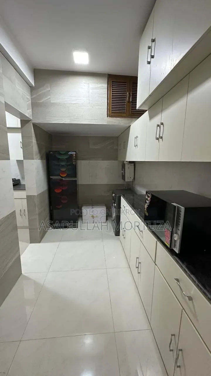Furnished 3-bedroom Apartment in Basundhara for Rent