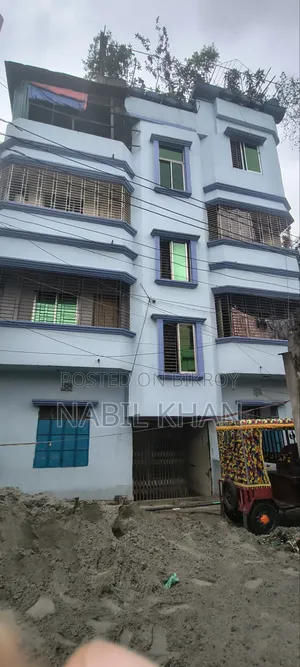 Furnished 12-bedroom House in Demra for sale