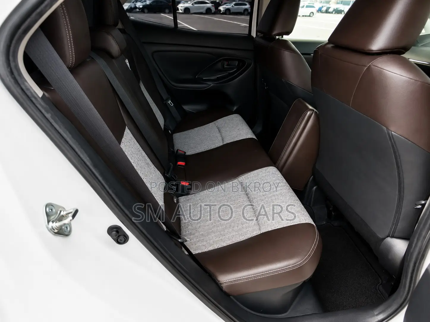 Toyota Yaris Cross 1.5 Hybrid FWD 2021 Pearl