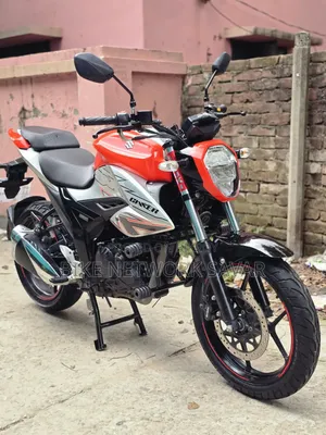Suzuki Gixxer Fi ABS 2024 Orange