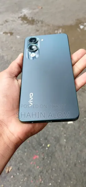 Vivo Y04 128 GB Green