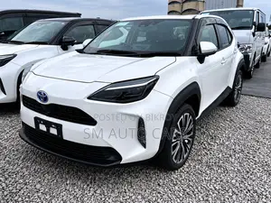 Toyota Yaris Cross 1.5 Hybrid FWD 2021 পার্ল