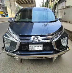 Mitsubishi Xpander 2021 Gray