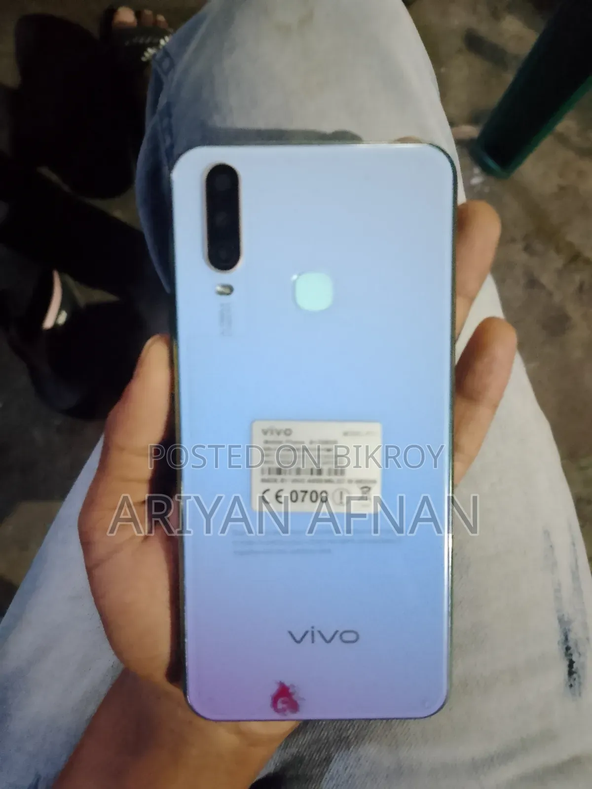 Vivo Y17 256 GB Blue