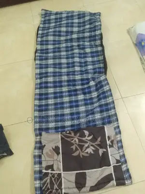 ট্রাভেলিং ব্যাগ, সিঙ্গেল