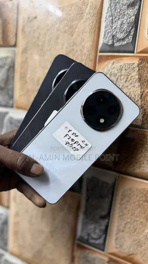 Oppo 8 GB Black