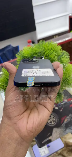 Apple iPhone 15 Pro 256 GB Black