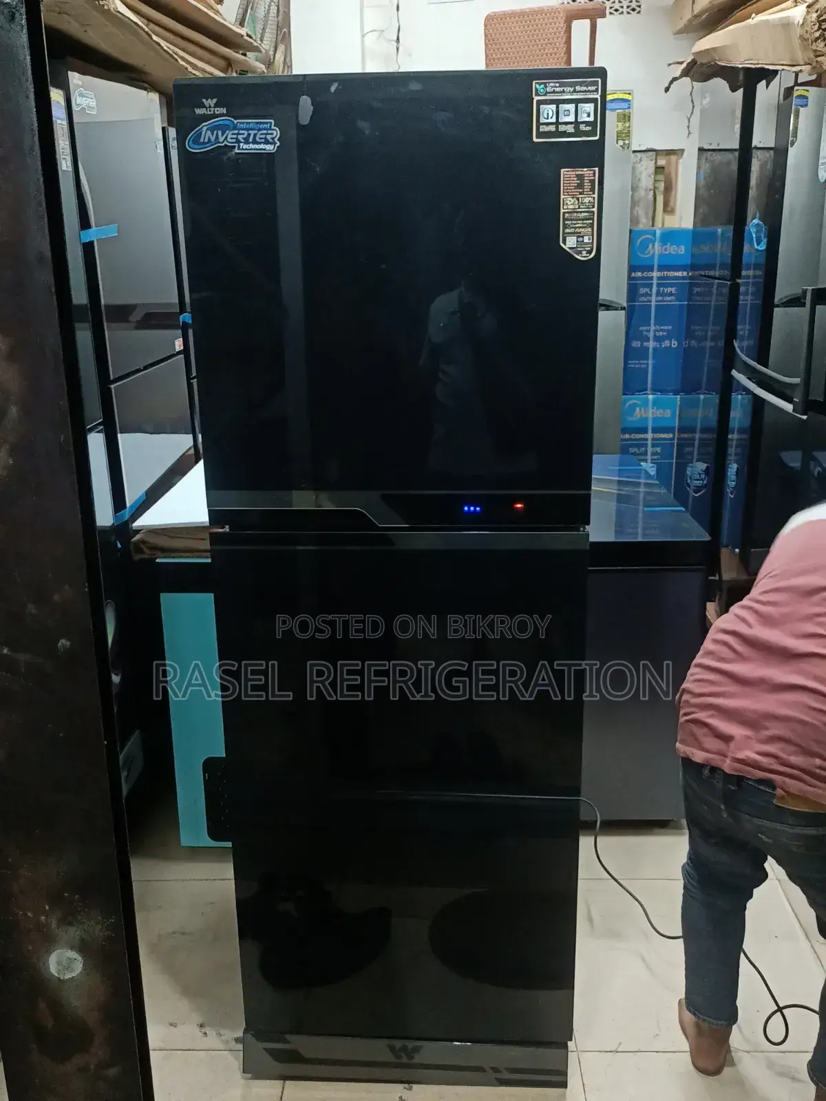 Walton fridge model WCF-3F5-GDEH-DD at 45% discount in special offer.