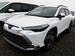 Toyota Corolla Cross 1.8 Hybrid FWD 2021 Pearl