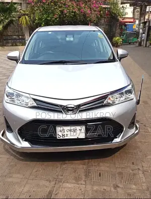 Toyota Axio 1.5 G 2WD 2018 Silver