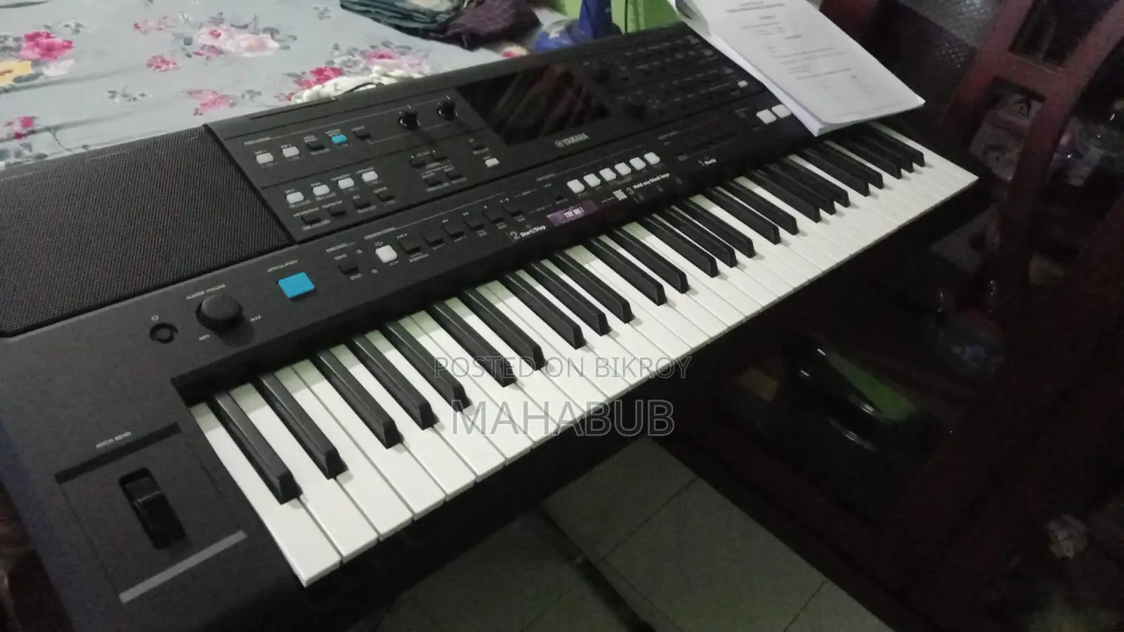 Yamaha PSR-E483