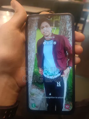 Samsung Galaxy M10 16 GB Black