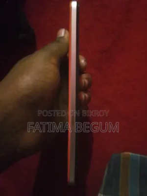 Oppo A17 64 GB Gold
