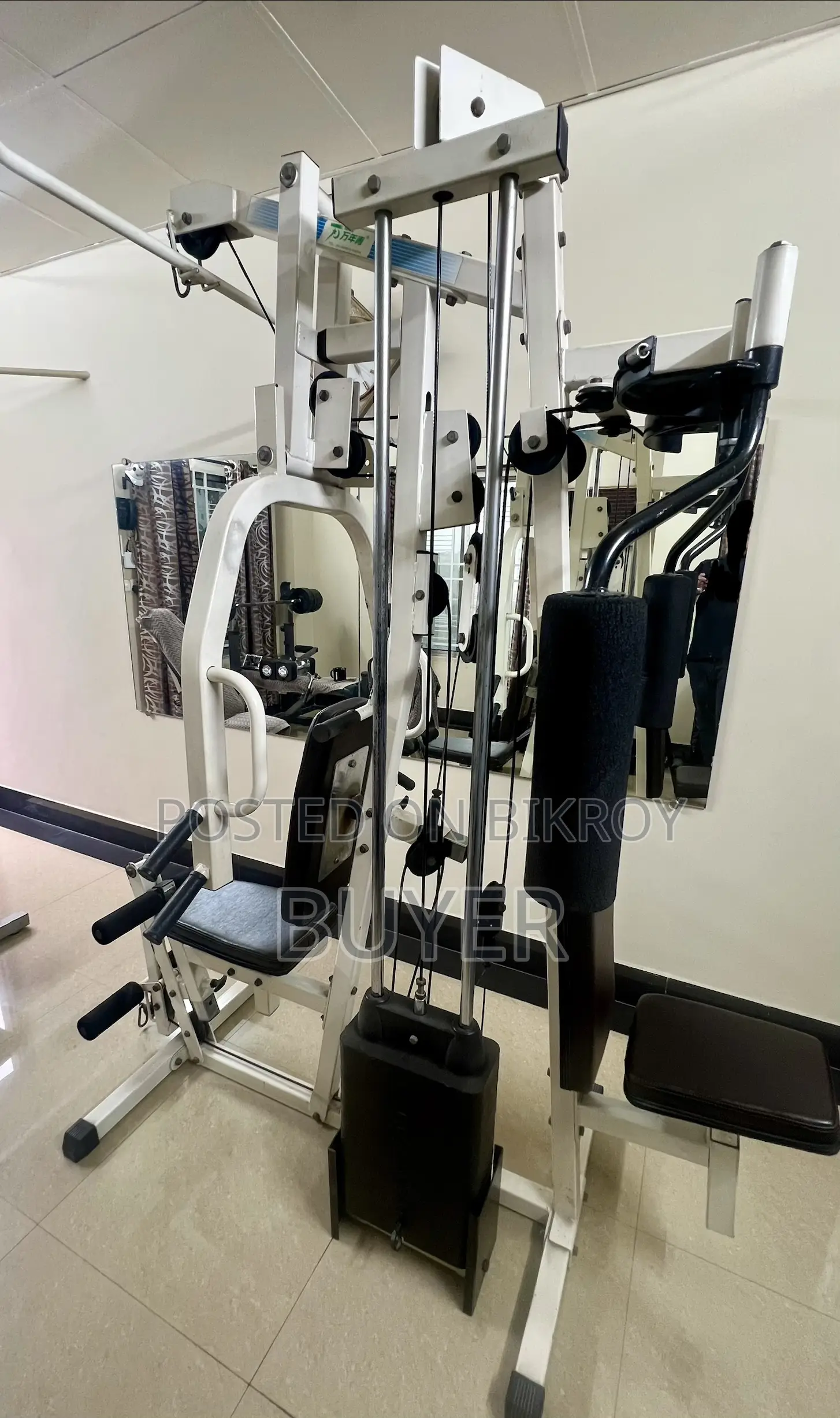 Multi Station Professional Gym With 12 Plates