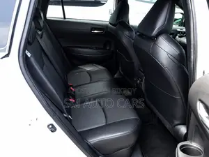 Toyota Corolla Cross 1.8 Hybrid FWD 2022 Pearl