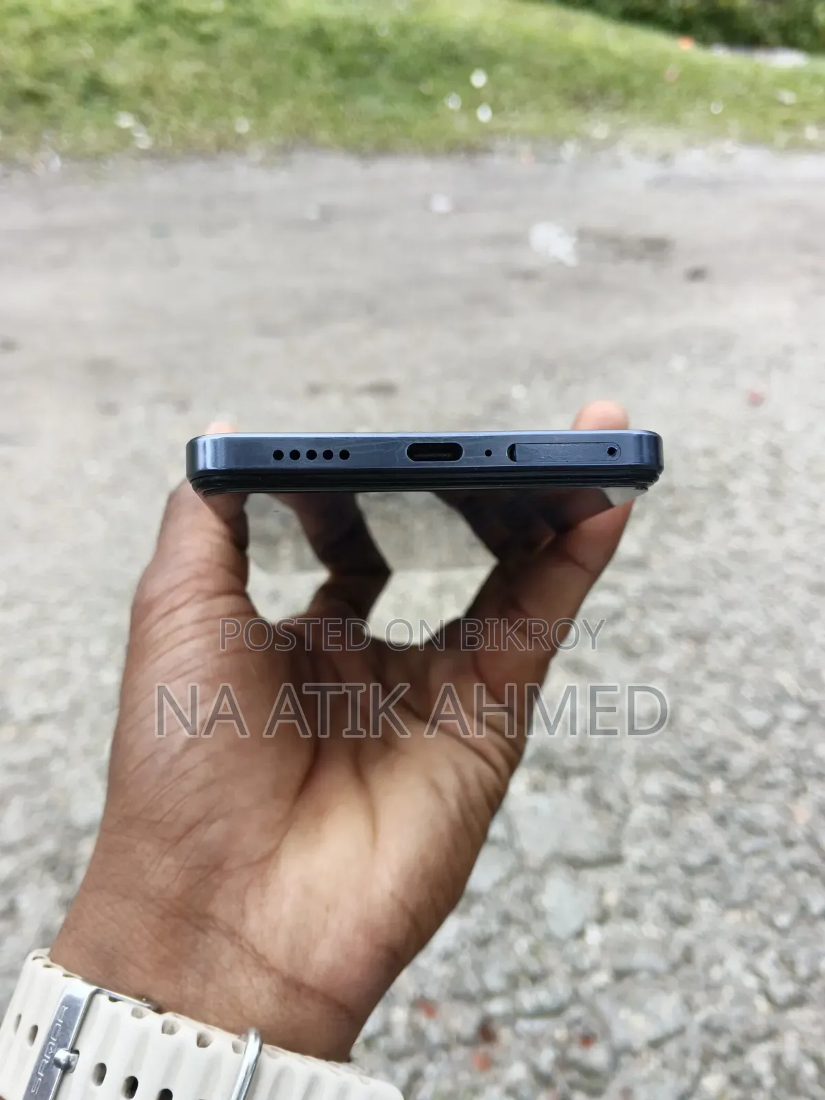 Vivo V27e 256 GB Black