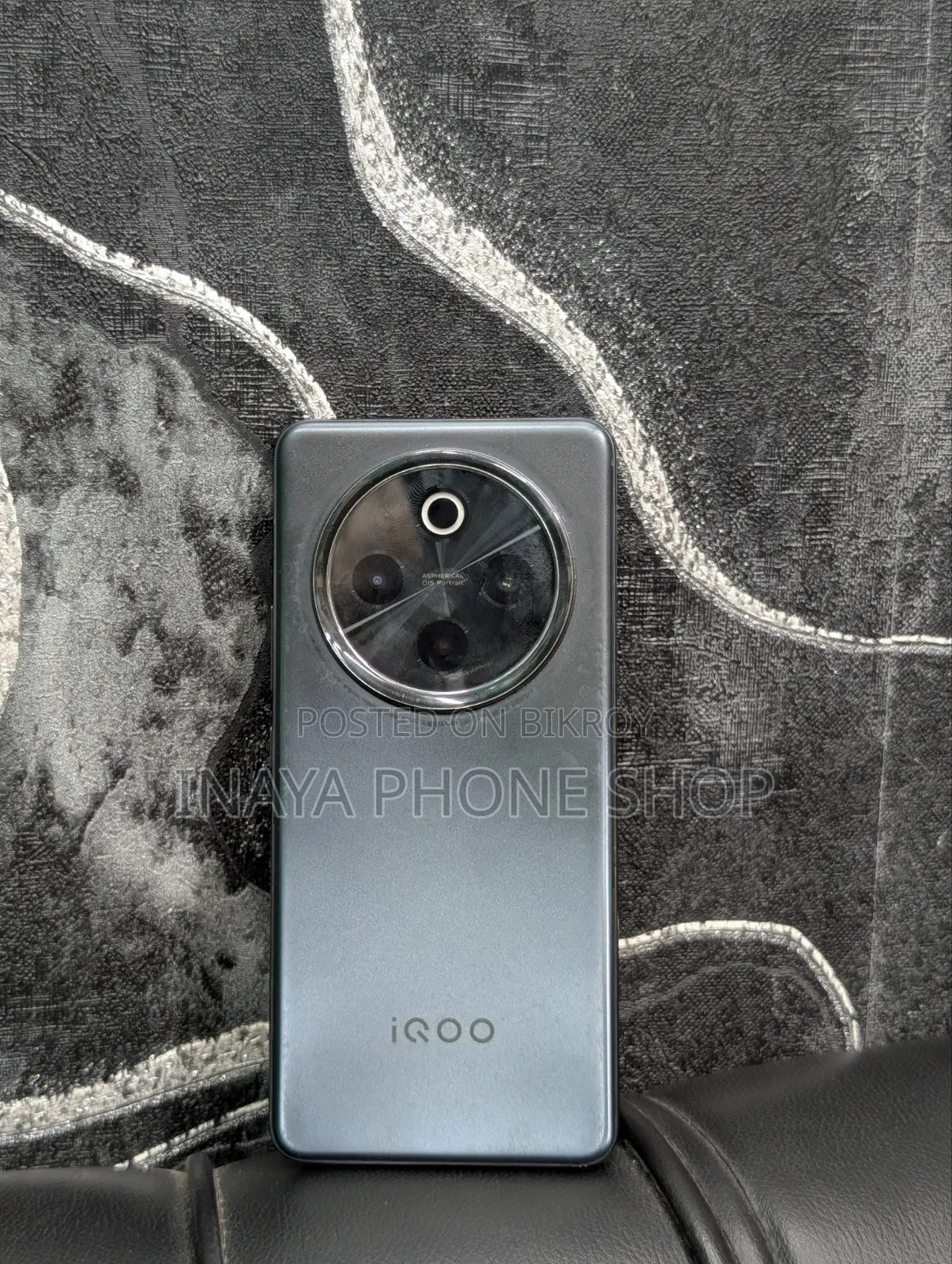 New Vivo iQOO Z10 256 GB Black