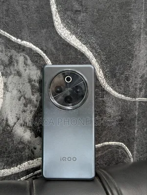 New Vivo iQOO Z10 256 GB Black
