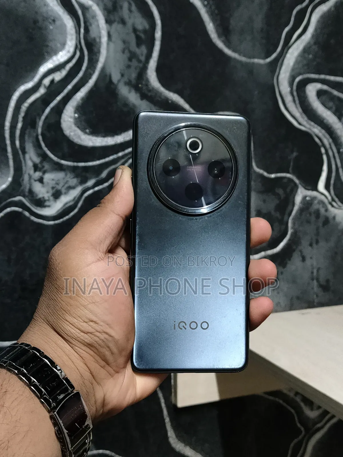 New Vivo iQOO Z10 256 GB Black