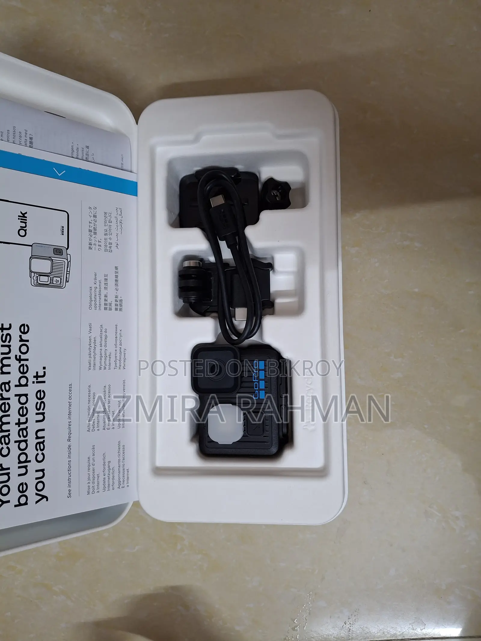 Gopro Lit Hero + Mini Extension Pole and Tripod