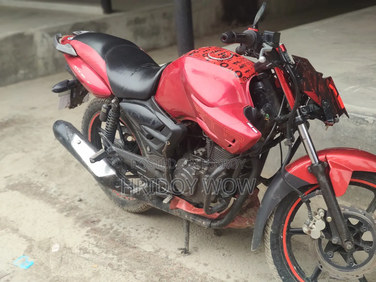 TVS Apache 180 RTR 2012 Red