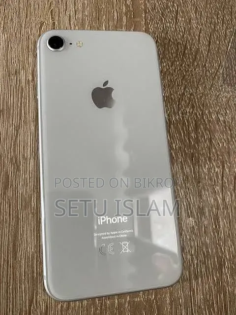 Apple iPhone 8 64 GB White