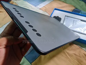 Tablet 4 GB Black