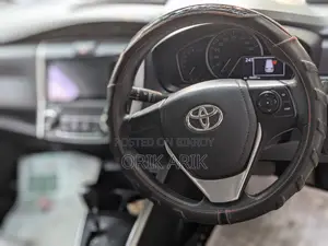 Toyota Corolla Fielder 1.5 Hybrid FWD 2020 Blue