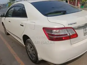 Toyota Premio 1.5 FWD 2014 Pearl