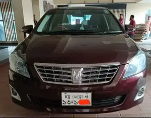 Toyota Premio 1.5 FWD 2013 Maroon