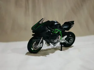 Toy Car আমাদের ছোট বড় দের জন্য যারাযারা নিতে চান যোগাযোগ করুন