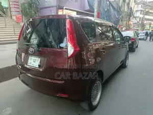 Toyota Passo Sette 1.5 FWD 2009 Maroon