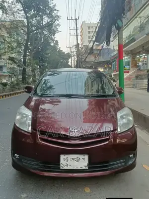 Toyota Passo Sette 1.5 FWD 2009 Maroon