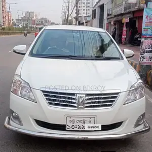 টয়োটা প্রিমিয়ো ১.৫ এফডব্লিউডি ২০১৪ পার্ল