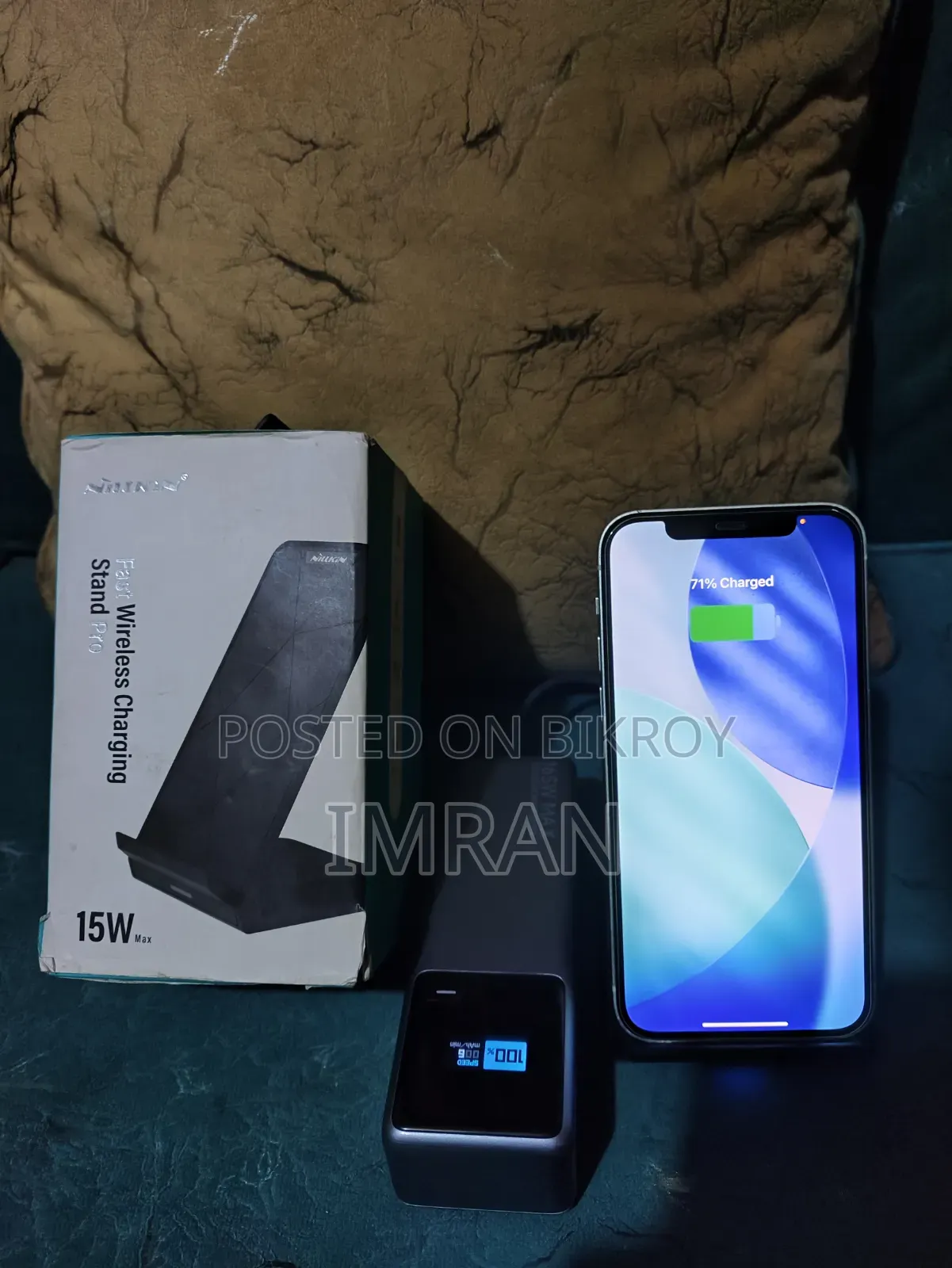 নিলকিন ফাস্ট ওয়্যারলেস চার্জিং স্ট্যান্ড প্রো