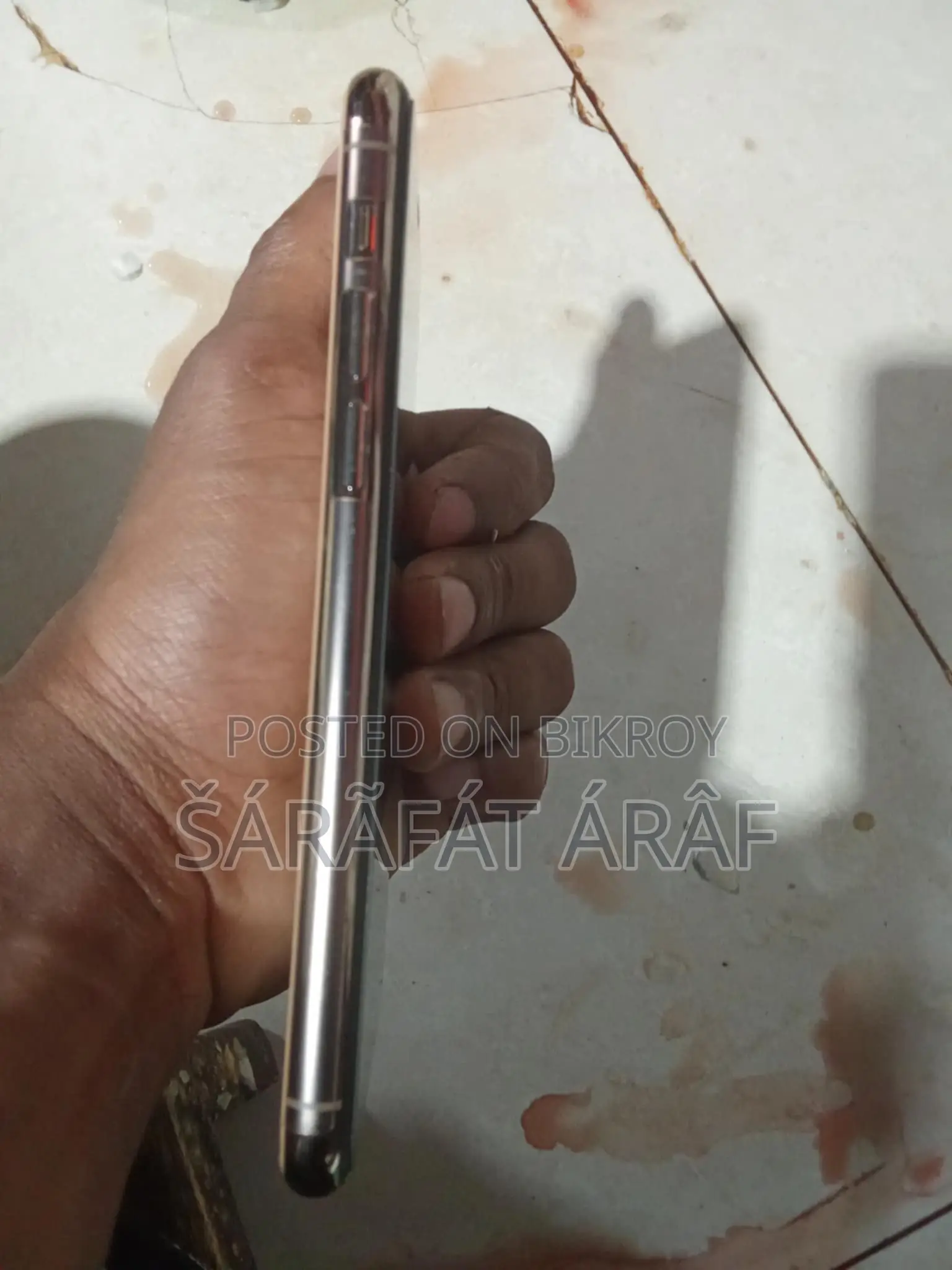 অ্যাপল আইফোন ১১ প্রো ২৫৬ জিবি সিলভার