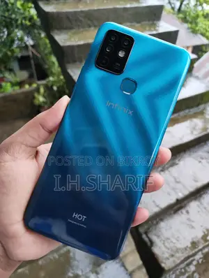 Infinix Hot 10 128 GB Blue