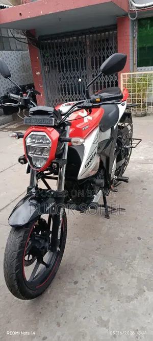 Suzuki Gixxer Fi ABS 2024 Orange