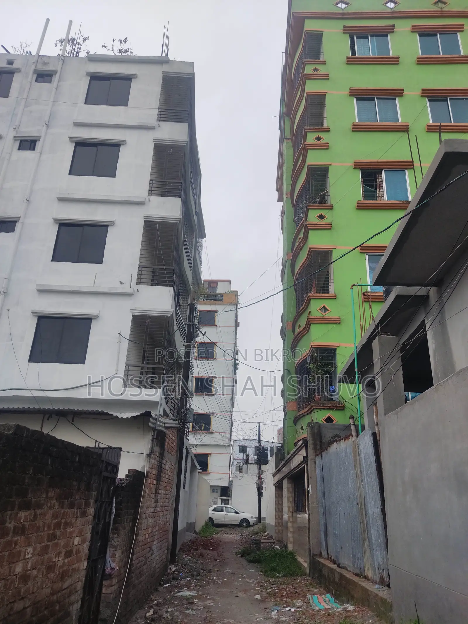 টঙ্গীতে বিক্রির জন্য ফার্নিশড ২ বেডরুমের বাড়ি