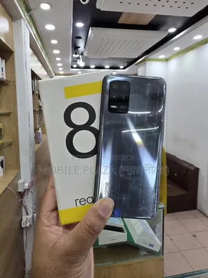 নতুন রিয়েলমি ৮ ৫জি ১২৮ জিবি ব্ল্যাক