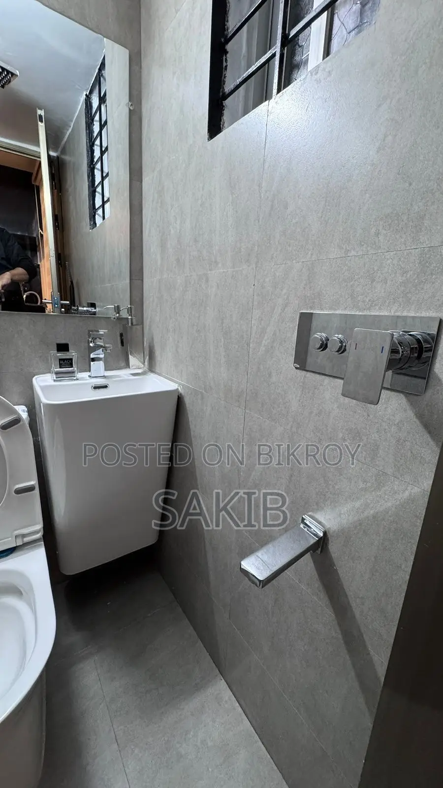Furnished Studio Apartment in Bosila for sale