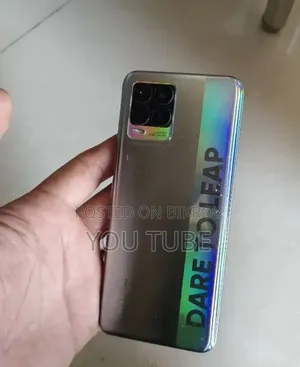 Realme 8 Pro ১২৮ জিবি হোয়াইট